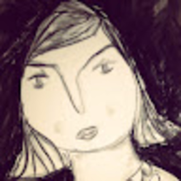 Meet your Posher, Amy - Picture 1 of 1